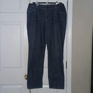 Chico's Platinum Denim Ultimate Fit Slim Leg  Jeans Sz 2  EUC